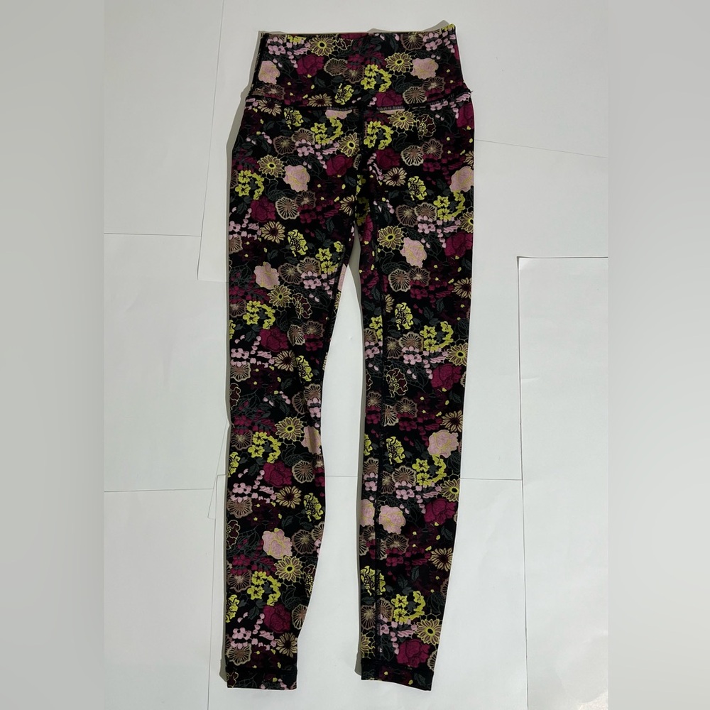 Lululemon Floral Print Leggings